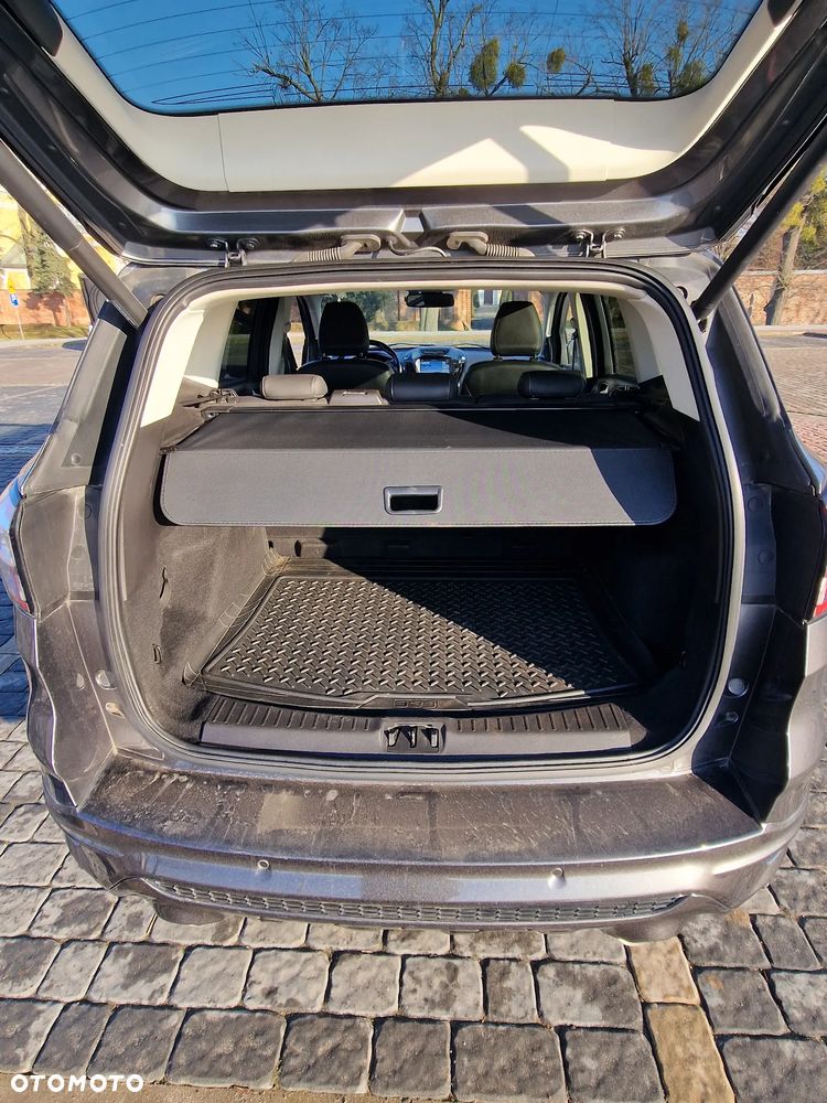 Ford Kuga Vignale 2.0 TDCi AWD - 12