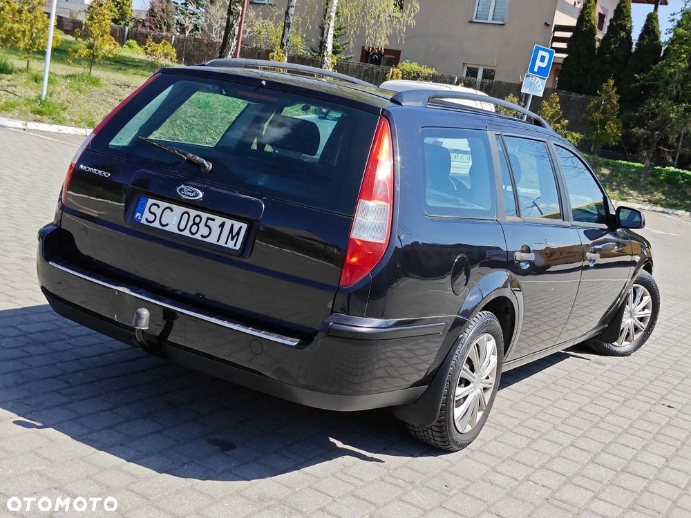 Ford Mondeo 1.8 Ghia - 1