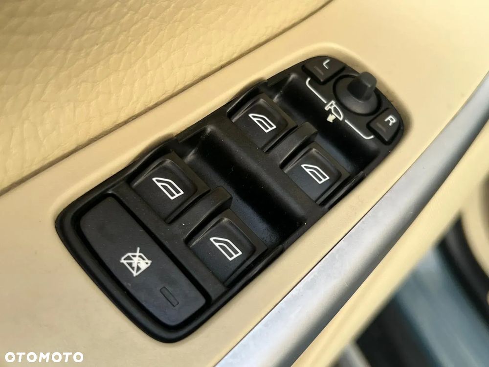 Volvo XC 60 T6 AWD Summum - 21