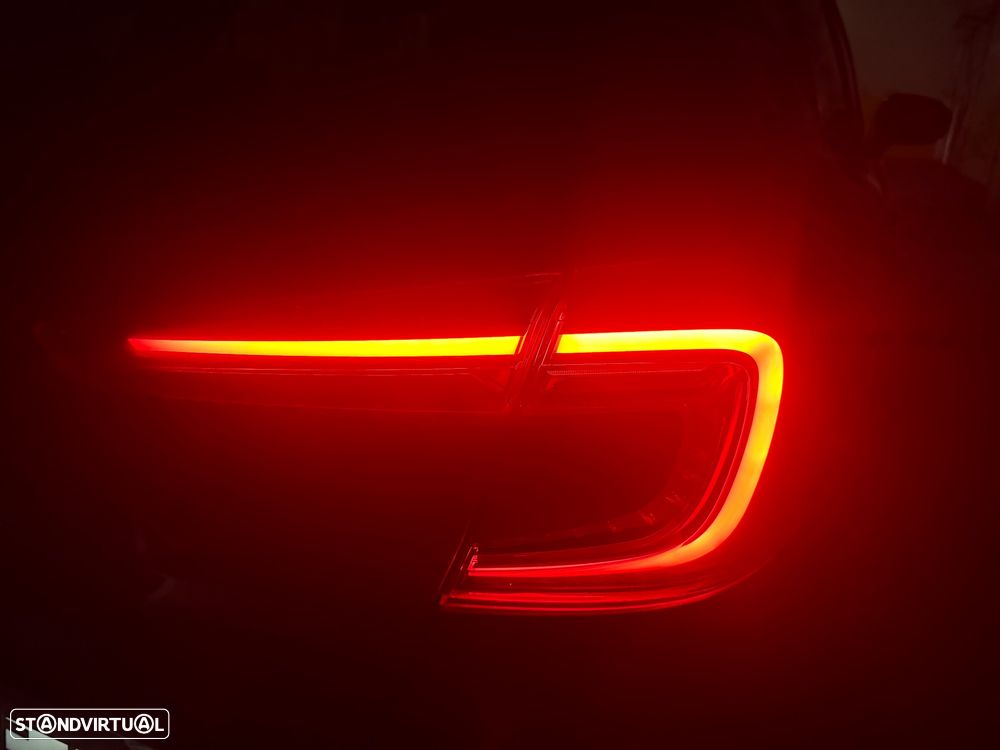 Renault Captur BLUE dCi 115 EDC BUSINESS EDITION - 29