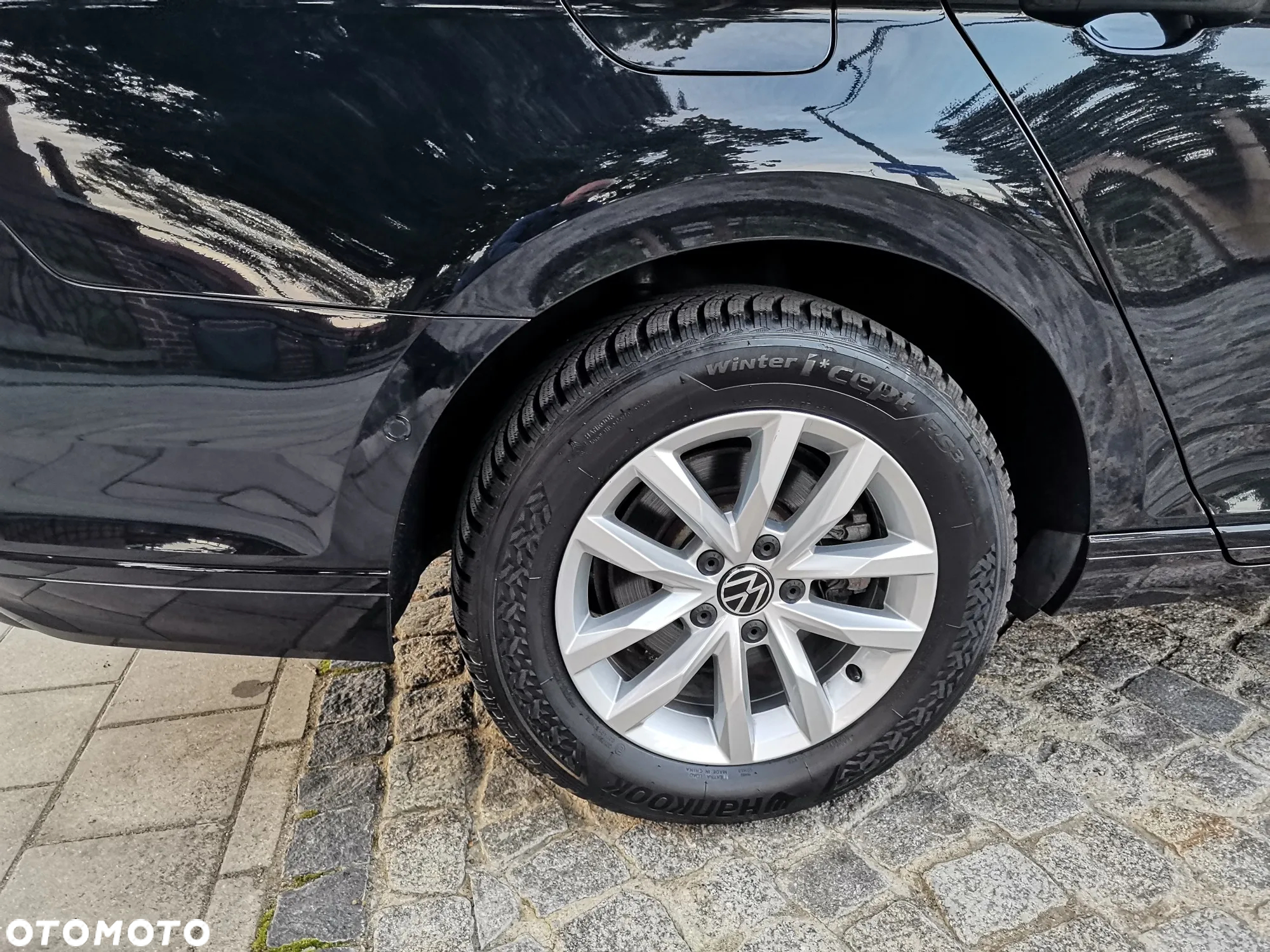 Volkswagen Passat Variant 2.0 TDI SCR DSG Elegance - 39