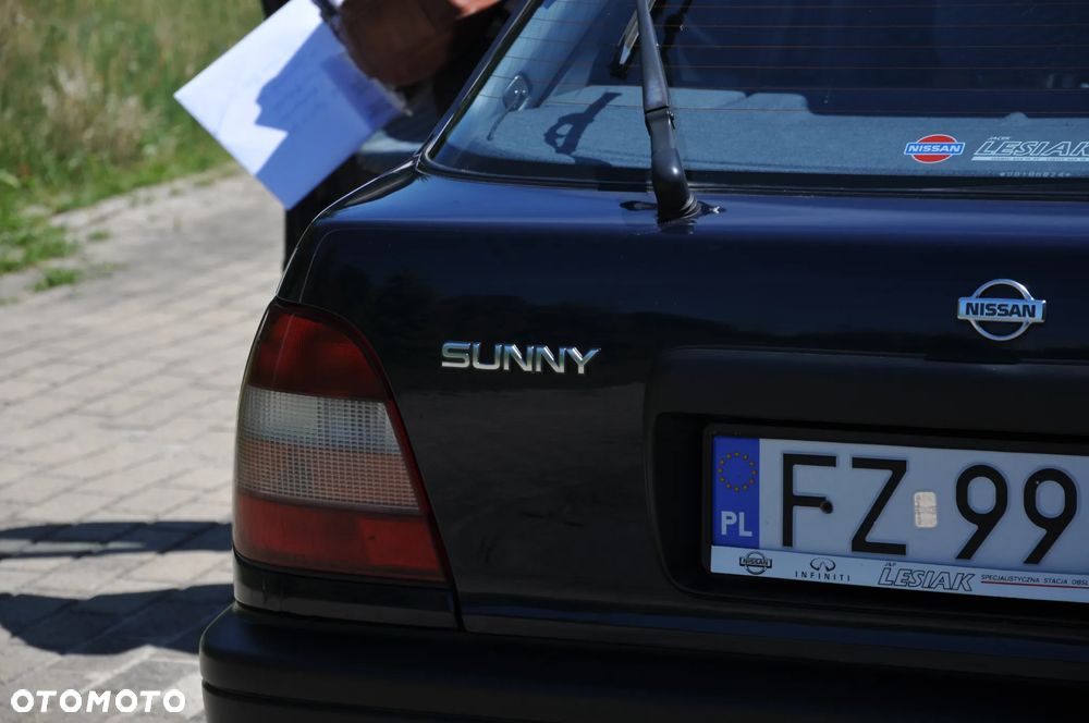 Nissan Sunny 1.4 LX - 6