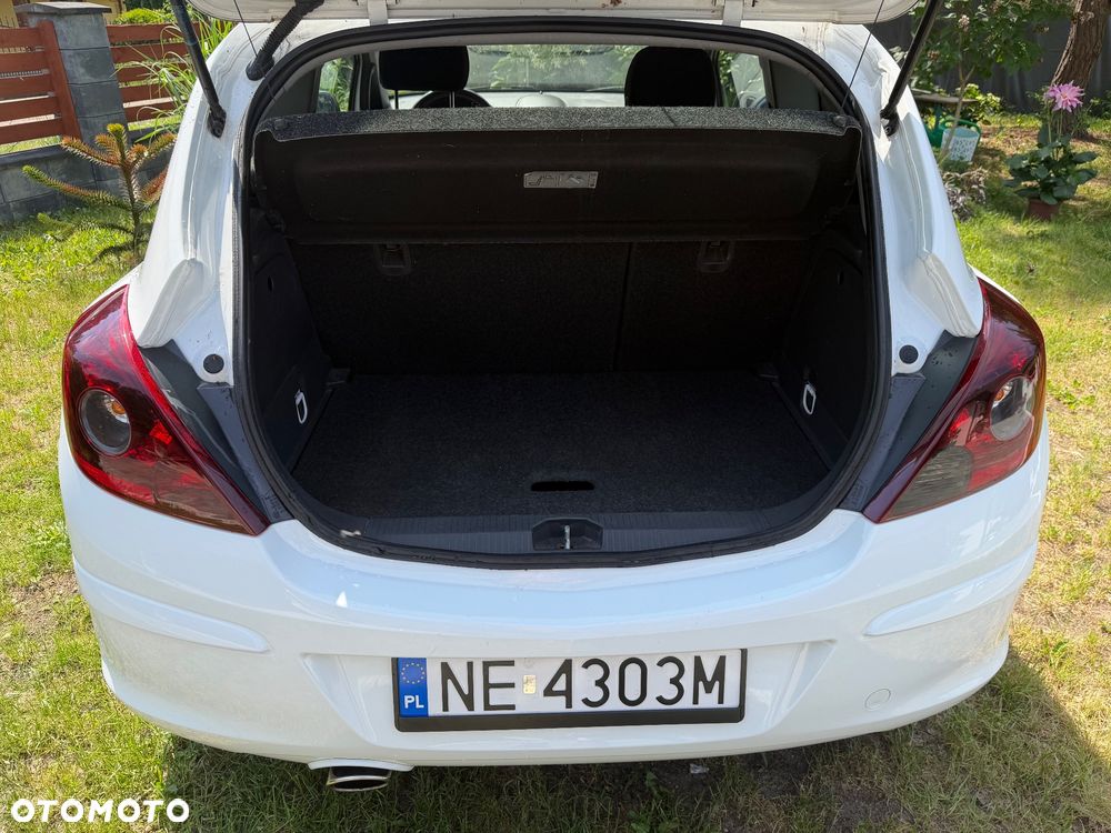 Opel Corsa 1.4 16V Edition - 17