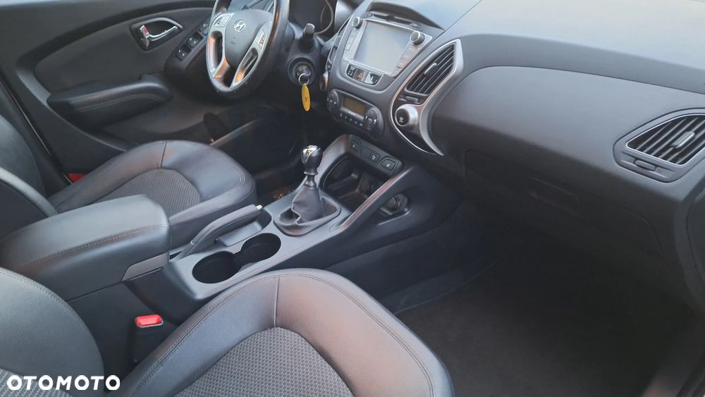 Hyundai ix35 1.6 2WD Style - 16