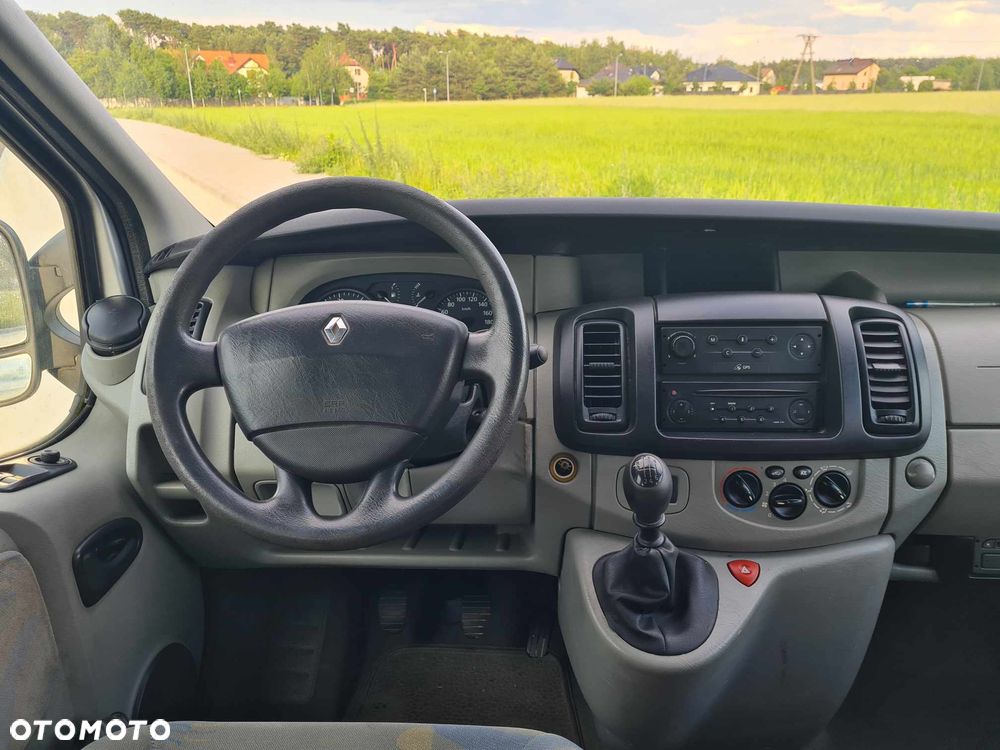 Renault Trafic Passenger Expression - 13