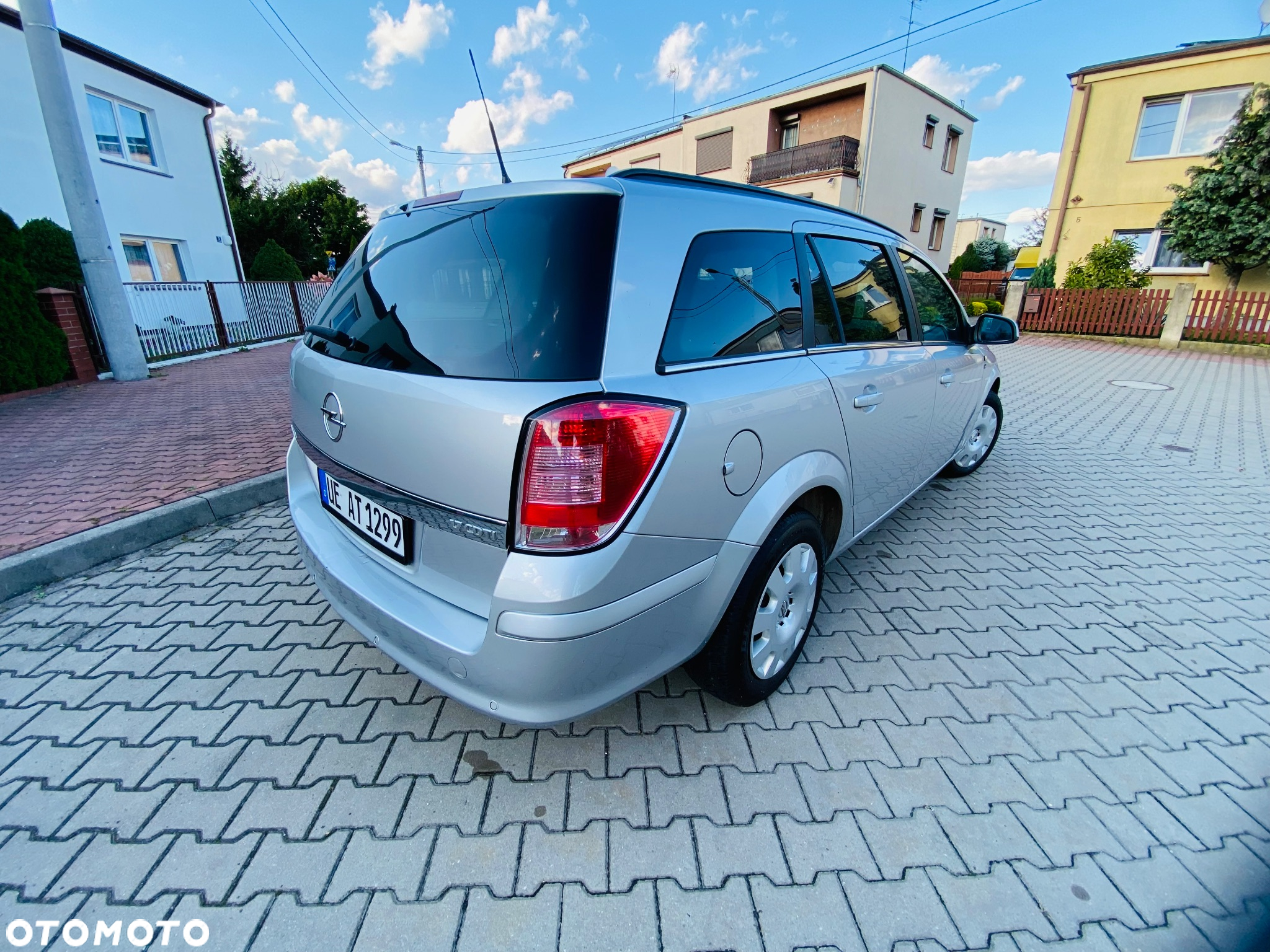 Opel Astra III 1.7 CDTI - 17