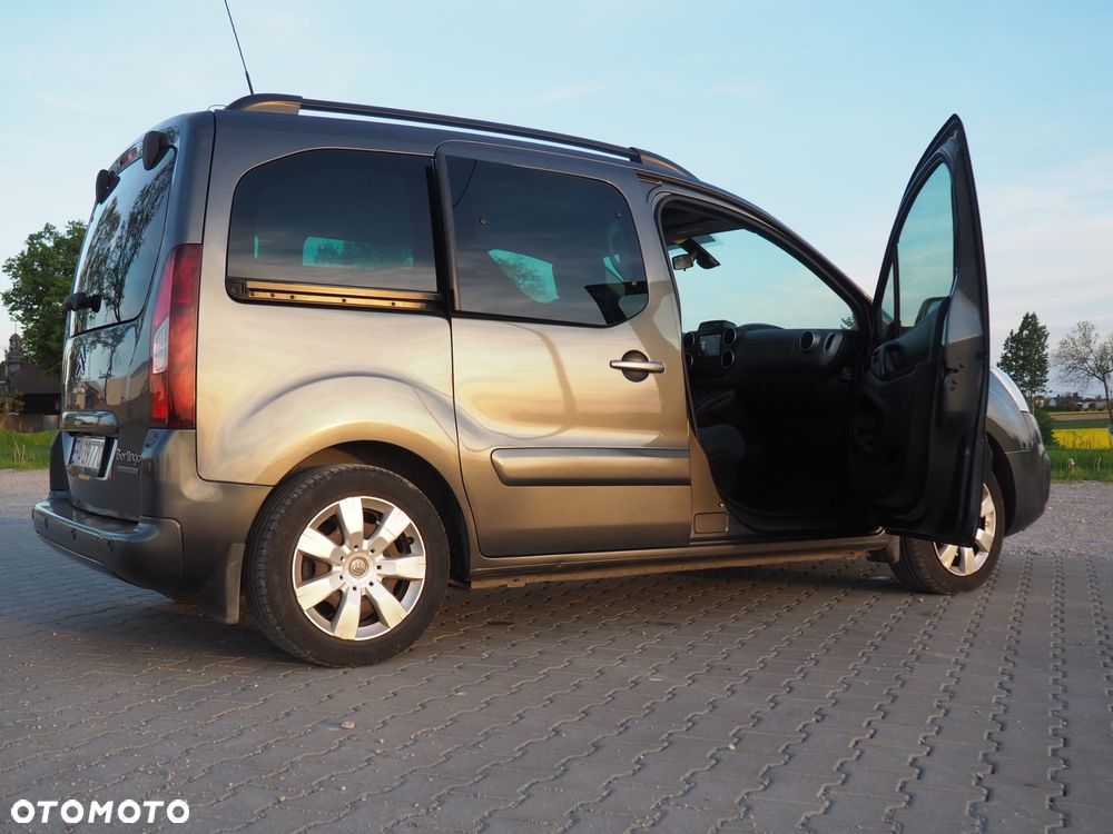 Citroën Berlingo Multispace PureTech 110 SELECTION - 16