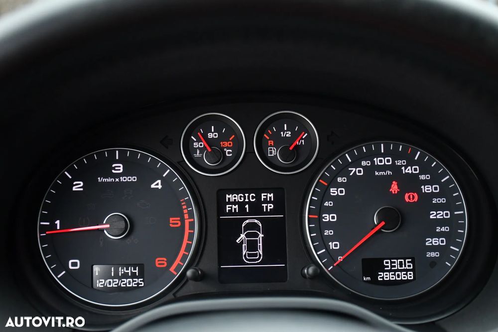 Audi A3 1.6 TDI Sportback DPF Attraction - 18