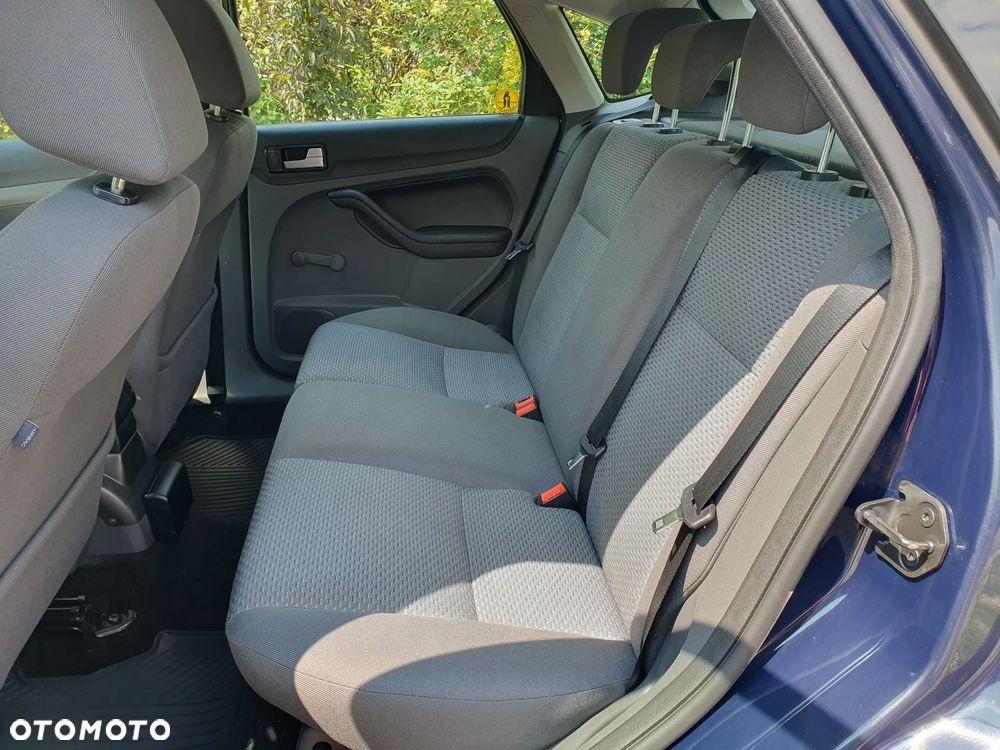 Ford Focus 1.6 FX / Amber X - 12