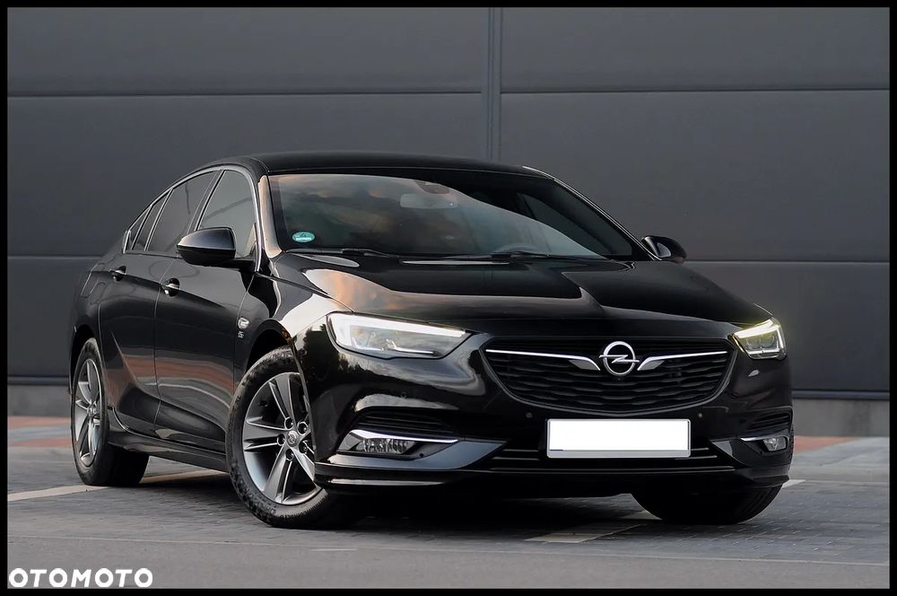 Opel Insignia 2.0 BiTurbo D 4x4 Automatik GSI - 4