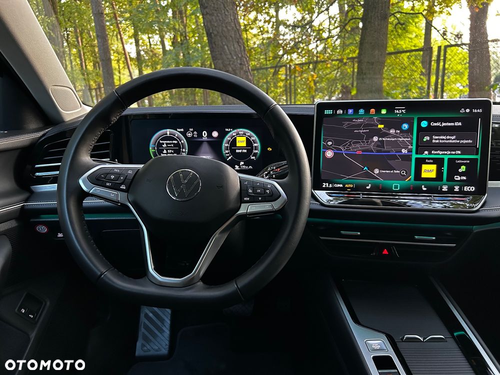 Volkswagen Passat 1.5 TSI eHybrid PHEV 200kW Style DSG - 33