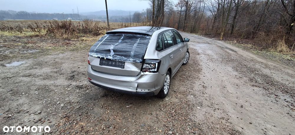 Skoda RAPID 1.0 TSI Style - 4