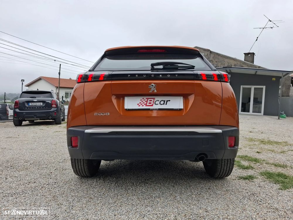 Peugeot 2008 1.2 PureTech Active Pack - 9
