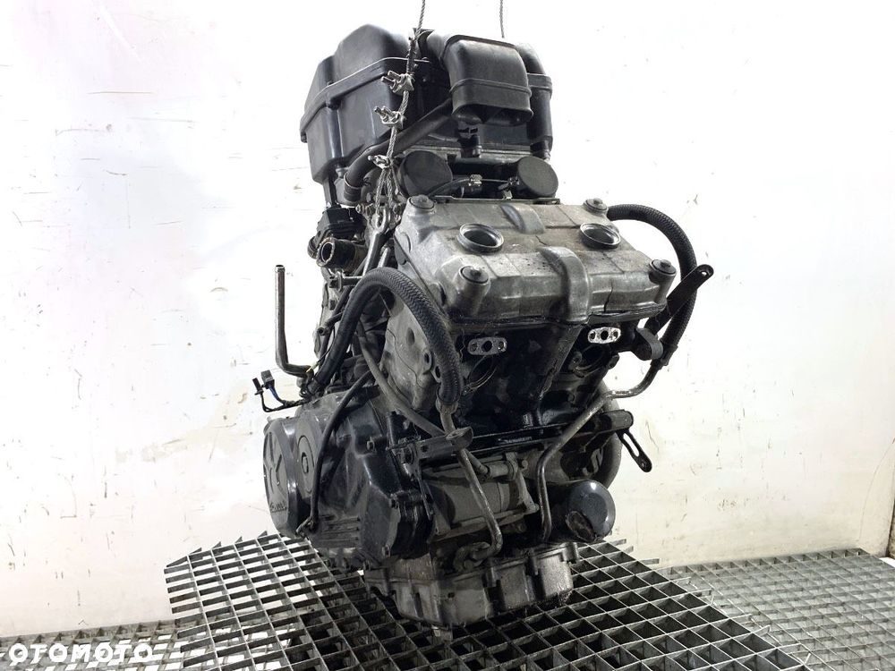 SILNIK KOMPLETNY HONDA VFR 750F VRF 748 CM3 101KM RC36E - 2