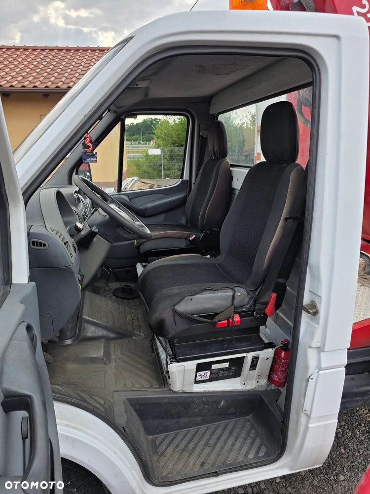 Mercedes-Benz Sprinter podnośnik koszowy zwyżka Bison-Palfinger TA 22 - 28
