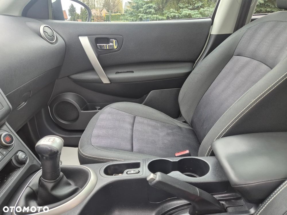 Nissan Qashqai 1.6 I-Way - 16