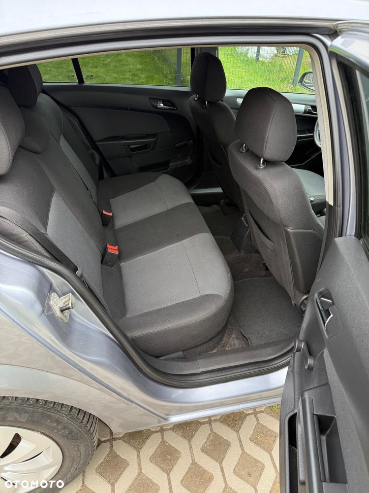 Opel Astra - 20