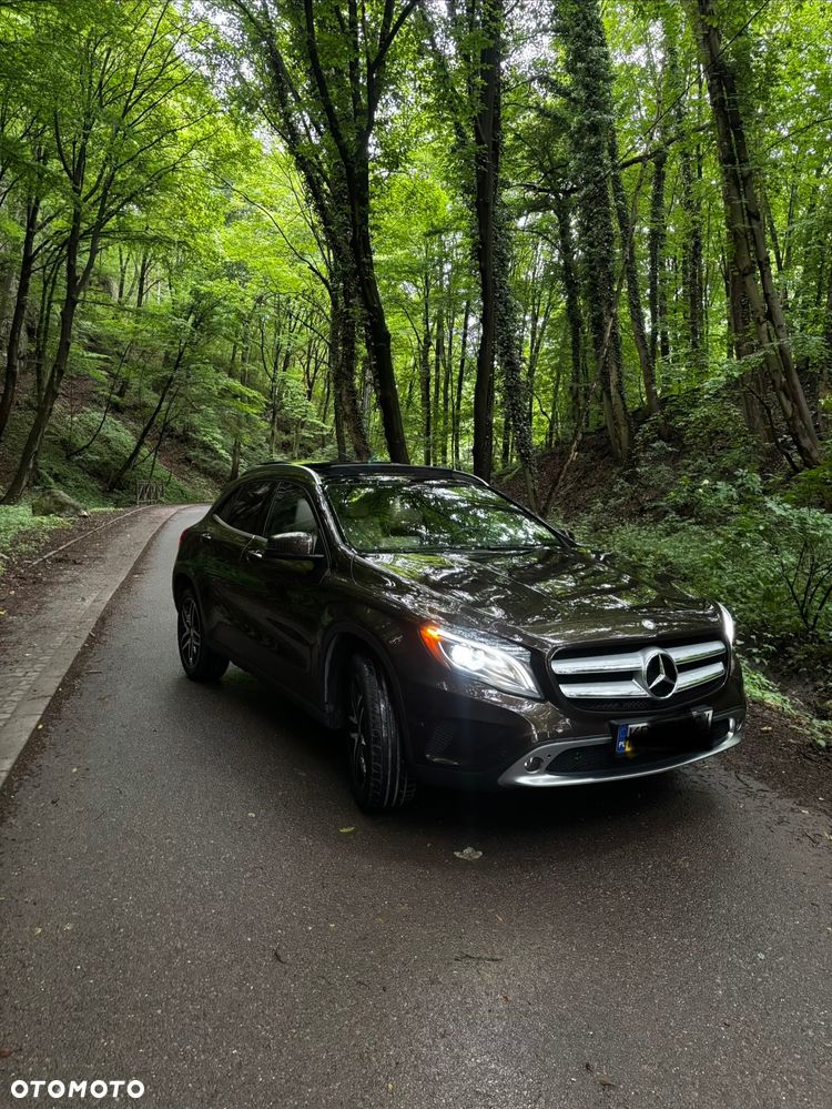 Mercedes-Benz GLA 250 4-Matic - 1