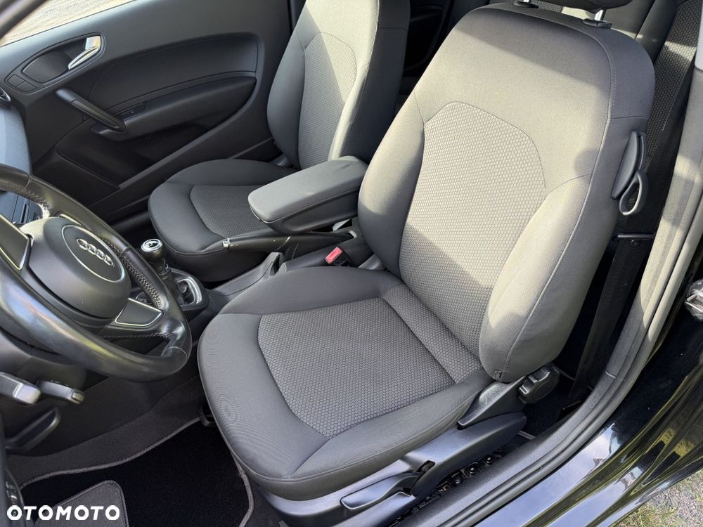 Audi A1 3-drzwiowe 1.2 TFSI admired - 6