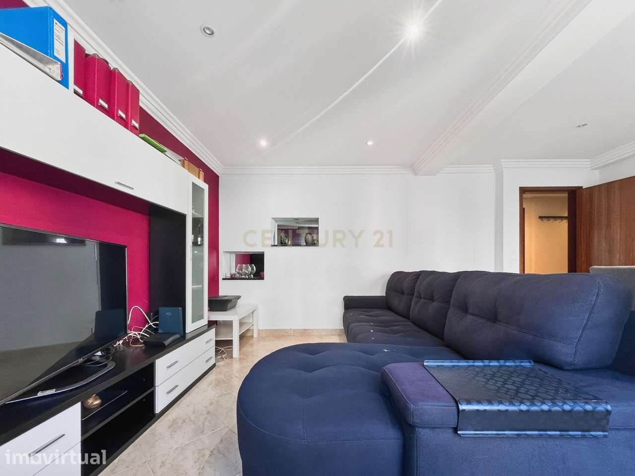 Apartamento T3 Duplex com Vista Desafogada no Monte da Caparica - Grande imagem: 4/44