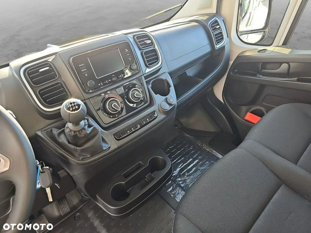 Peugeot Boxer Furgon HD L4H2 2.2 H3-POWER 140KM MT6 Euro VI DMC 3.5t - 11