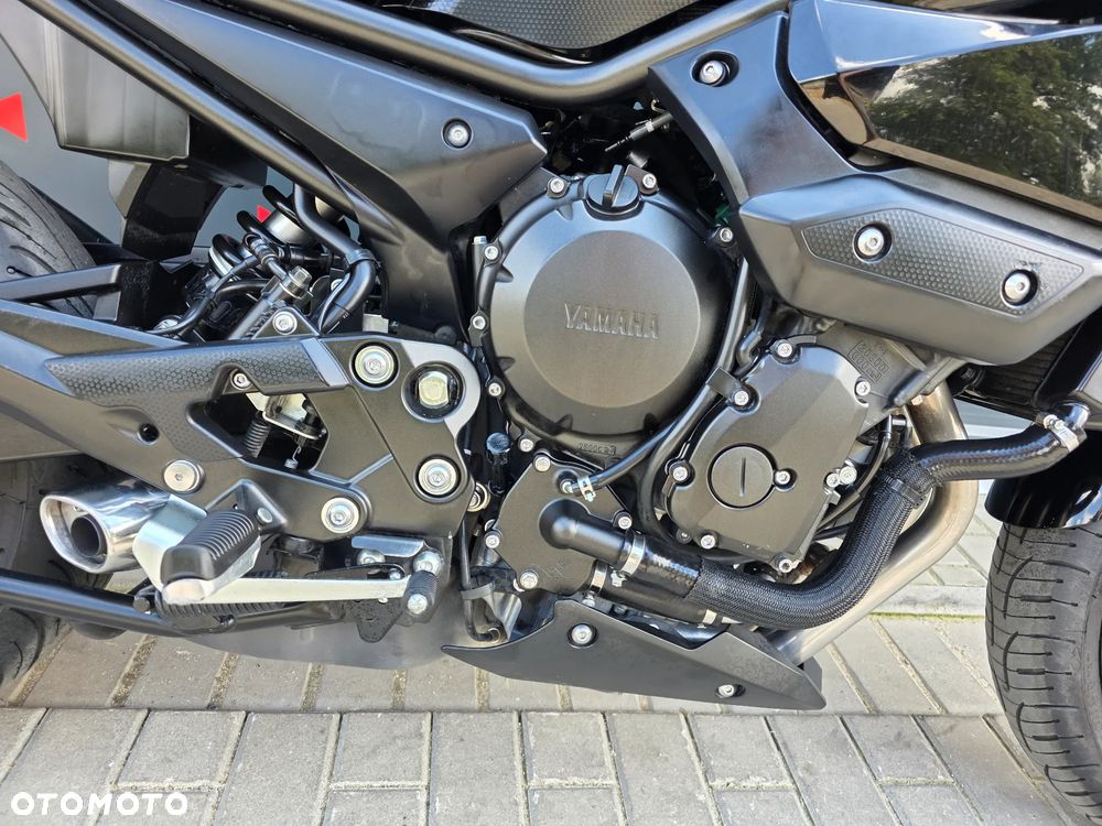 Yamaha XJ - 22