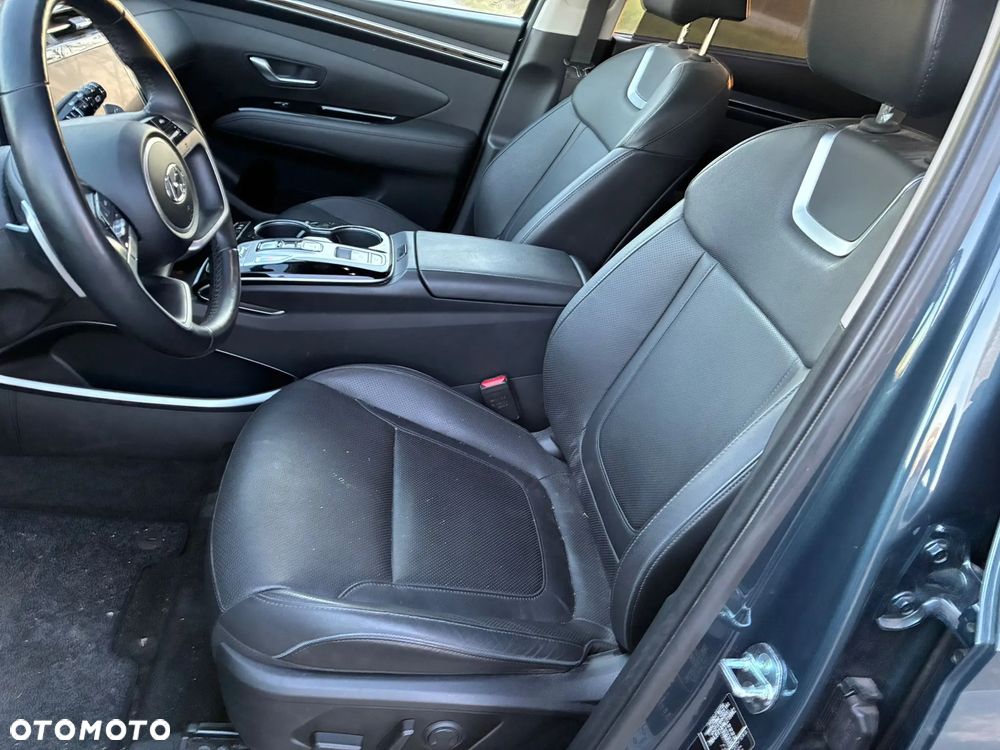 Hyundai Tucson 1.6 CRDi 48V-Hybrid 4WD DCT Prime - 11