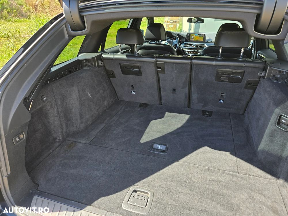 BMW Seria 5 520d Aut. Sport Line - 12