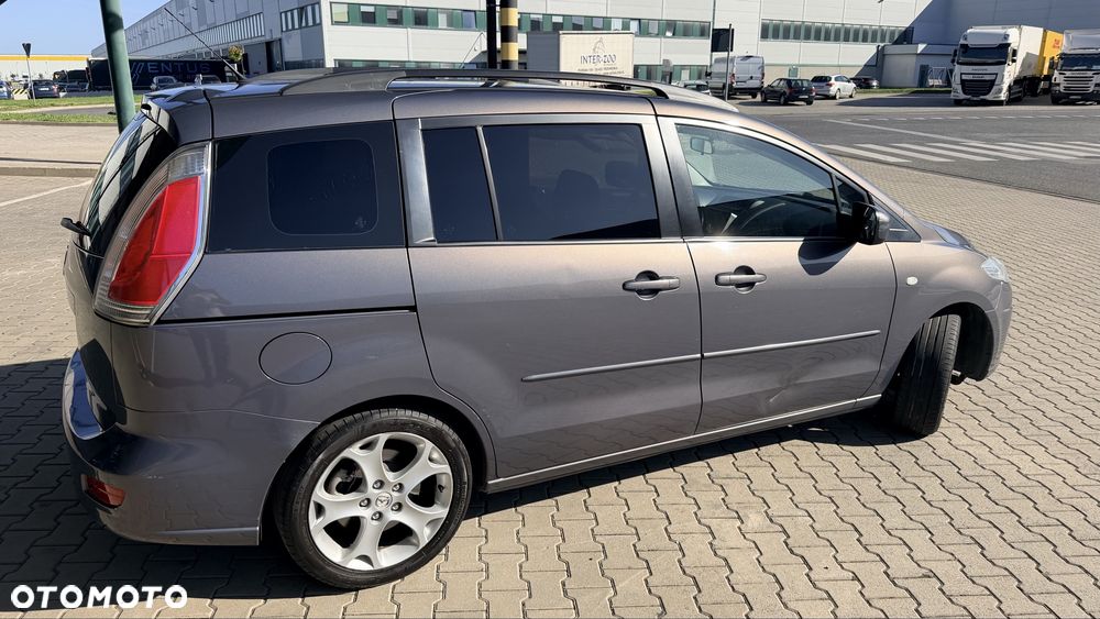 Mazda 5 - 4