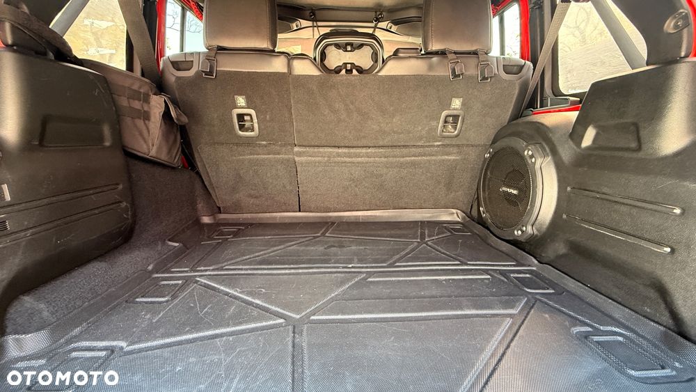 Jeep Wrangler Unlimited GME 2.0 Turbo Rubicon - 12