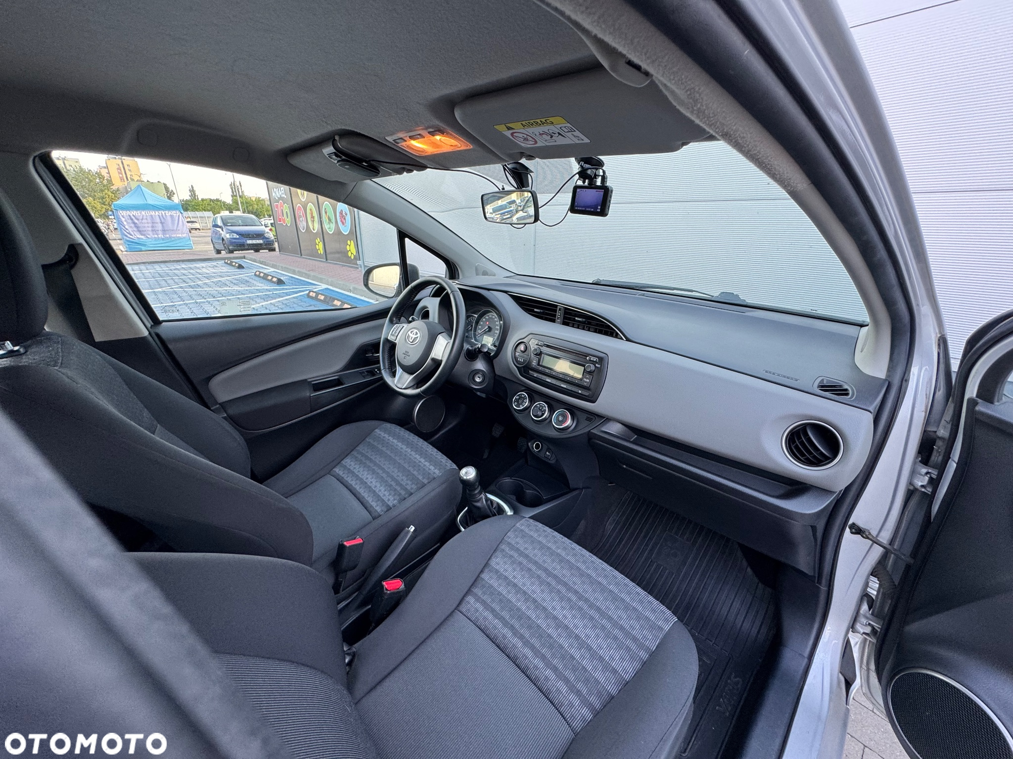 Toyota Yaris 1.0 Active - 12