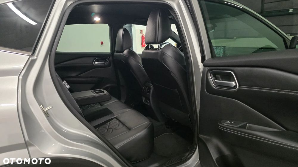 Nissan Qashqai 1.3 DIG-T MHEV Xtronic Tekna+ - 17