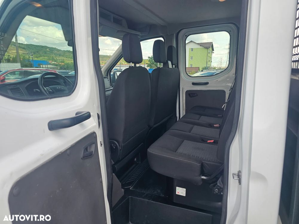 Ford Transit - 9