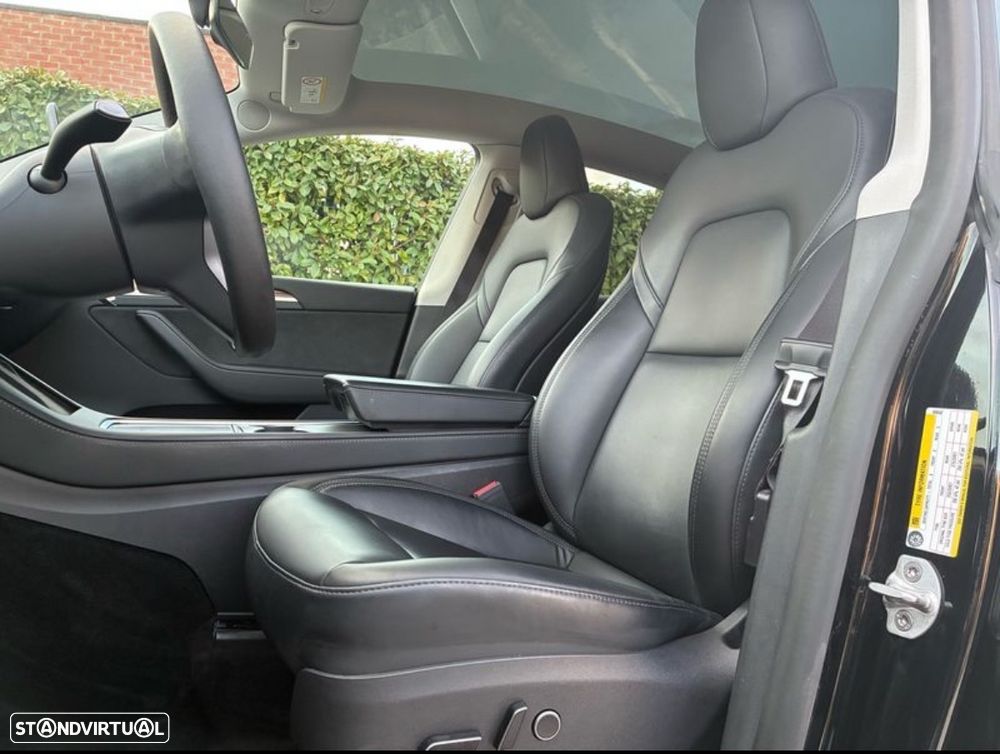 Tesla Model Y Performance Dual Motor AWD - 4