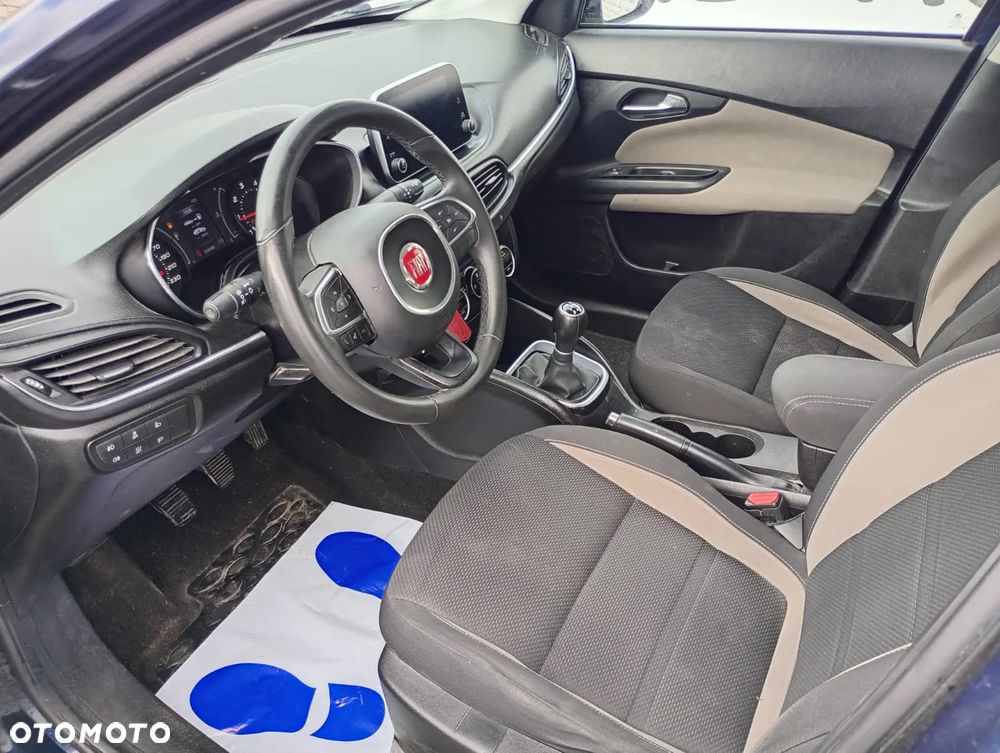 Fiat Tipo 1.3 MultiJet - 12