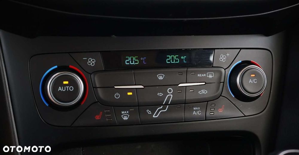 Ford Focus - 28