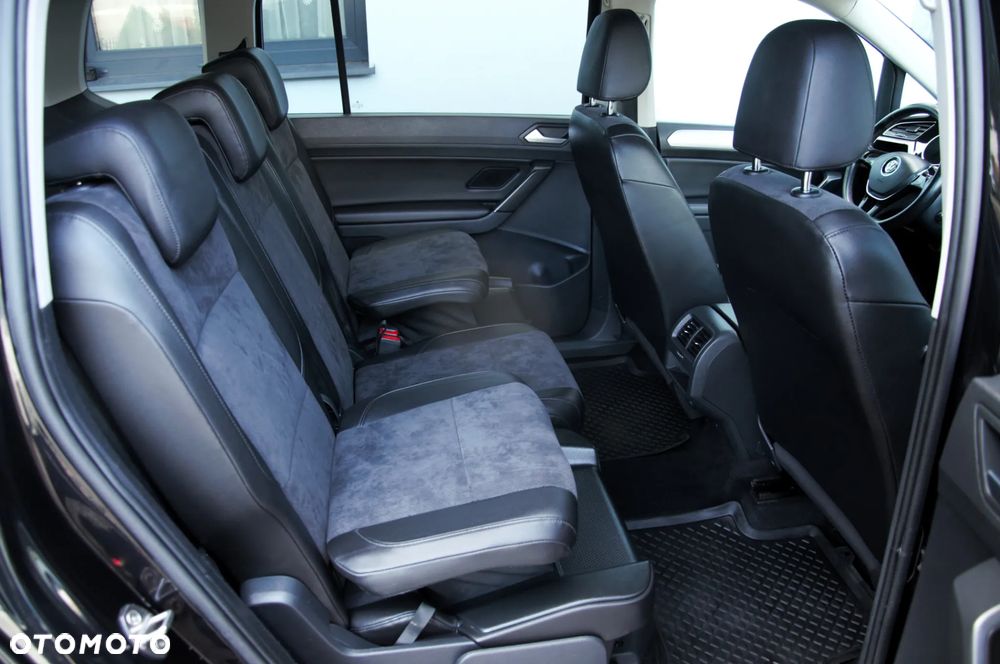 Volkswagen Touran 1.6 TDI SCR (BlueMotion Technology) DSG Trendline - 9