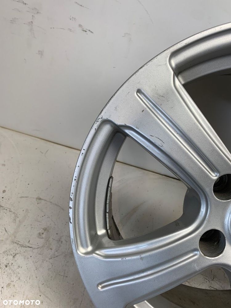 FELGA ALUMINIOWA 16 5X114,3 6J CENTR 67,1 ET31  KIA SPORTAGE III (SL) 2009 - 2022 2.0 CRDi AWD 100 - 2