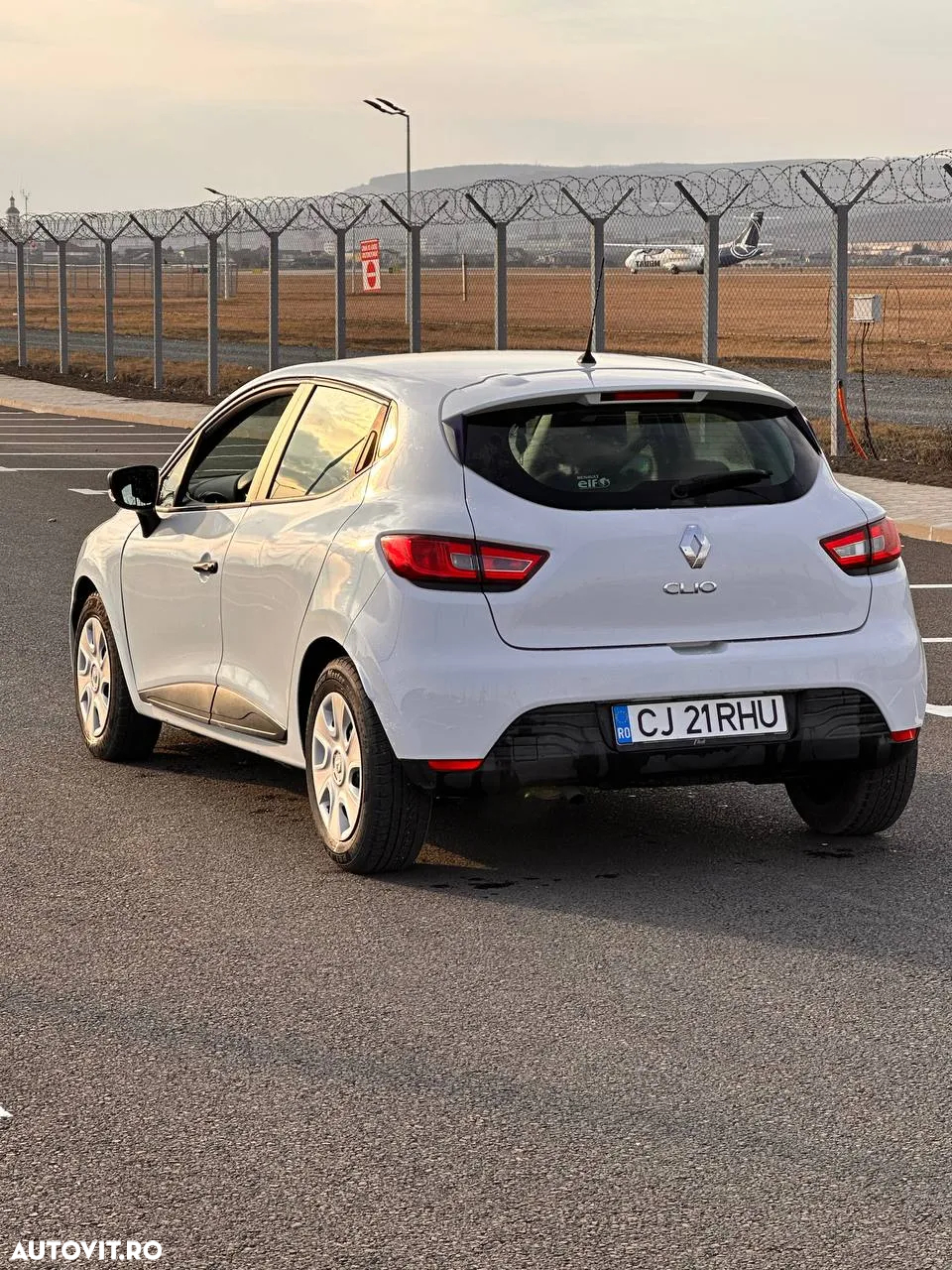 Renault Clio IV 1.2 16V Authentique - 7