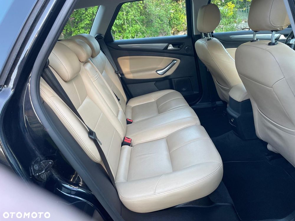 Ford Mondeo 2.0 TDCi Ambiente - 23