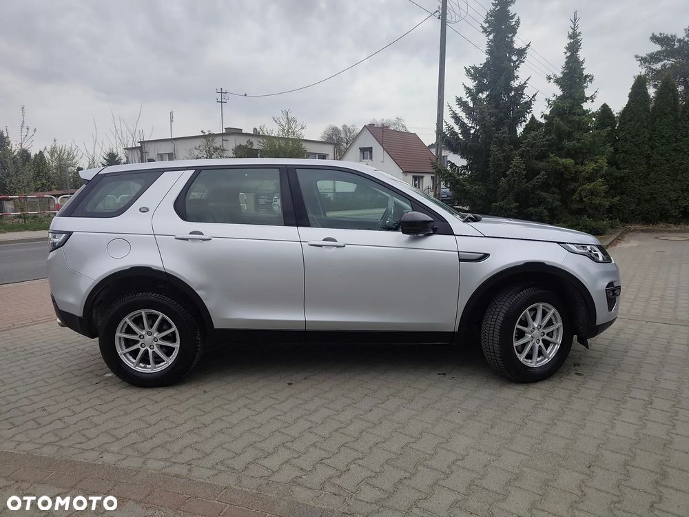 Land Rover Discovery Sport D150 HSE - 9