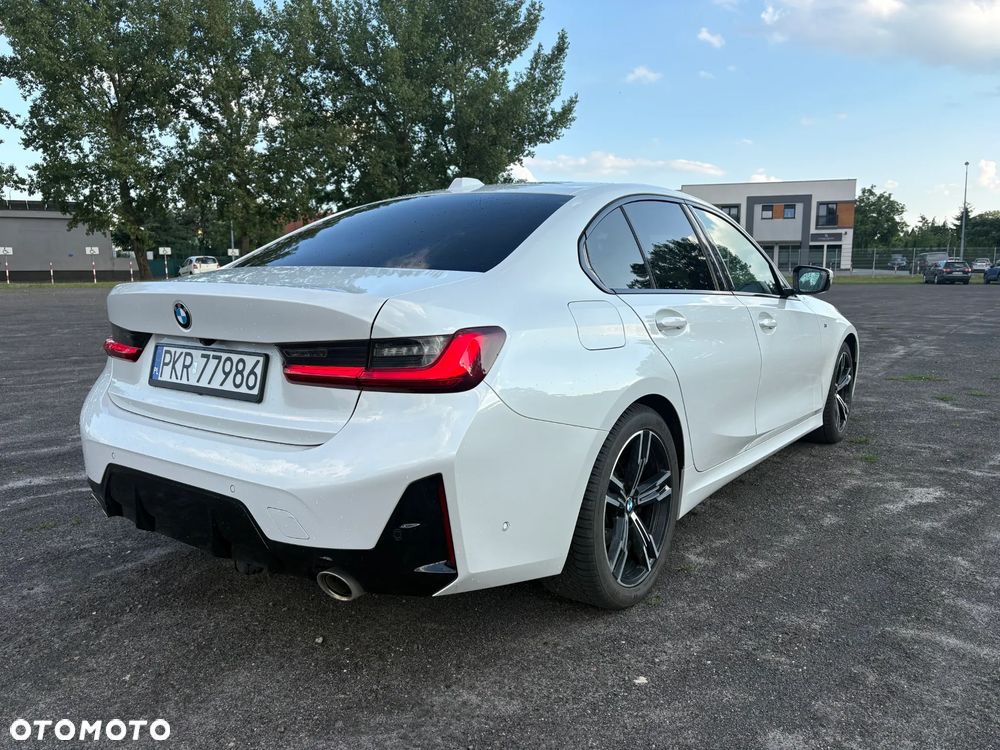 BMW Seria 3 318i M Sport - 5