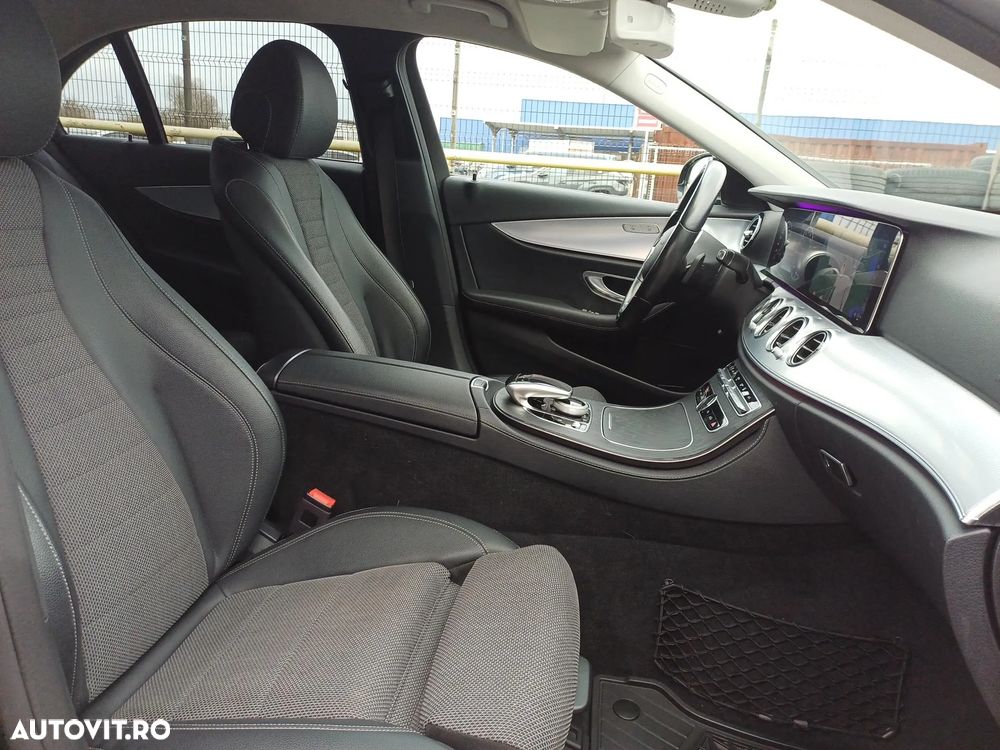 Mercedes-Benz E 300 T-Modell - 28