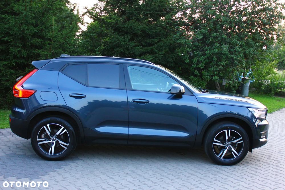 Volvo XC 40 - 22