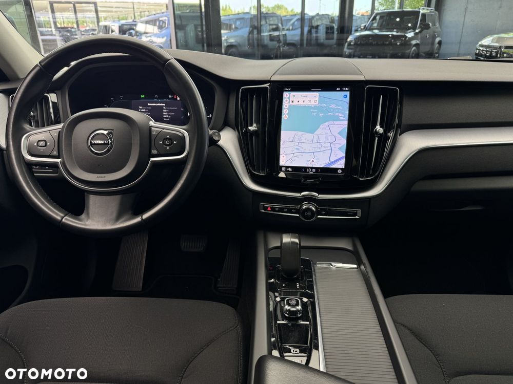 Volvo XC 60 T6 Plug-In Hybrid AWD Inscription - 17