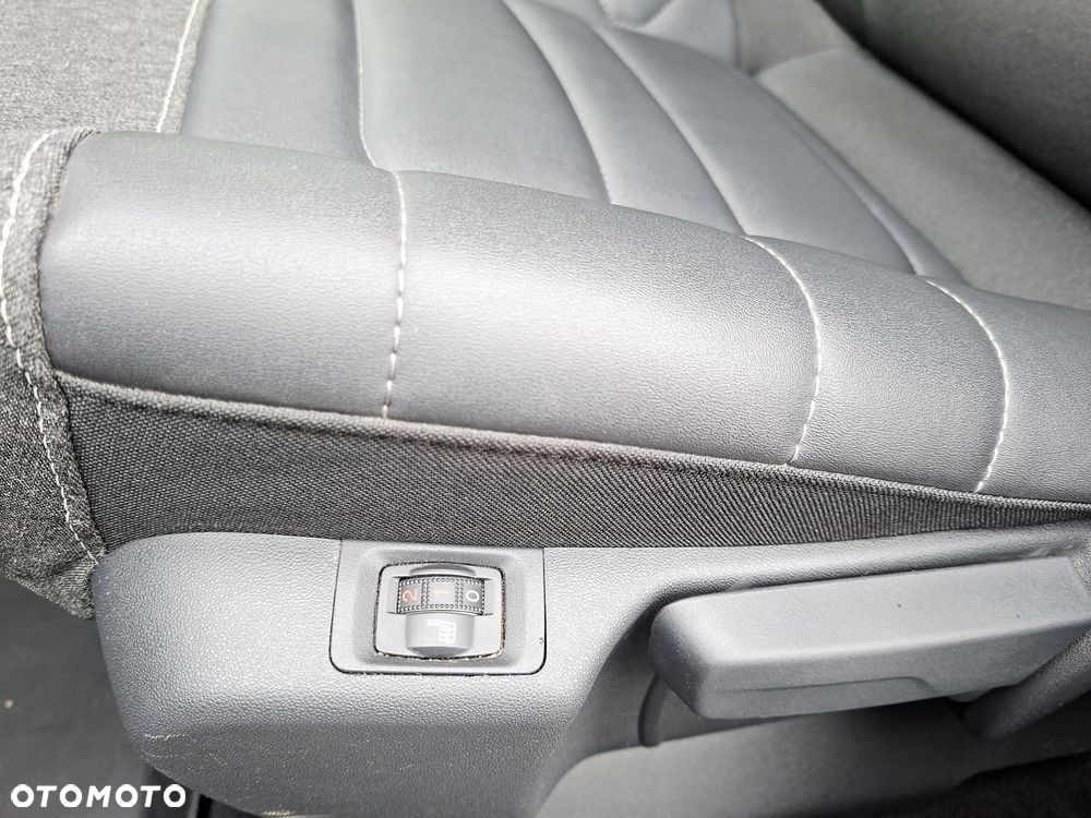 Citroën C3 Aircross 1.2 PureTech Plus S&S - 26