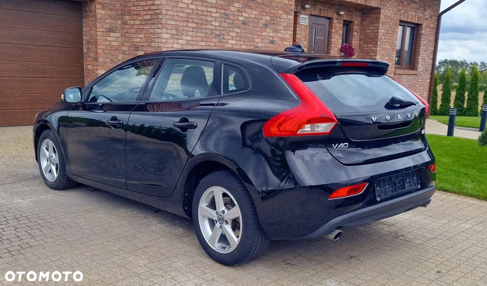 Volvo V40 D3 Geartronic Momentum - 7