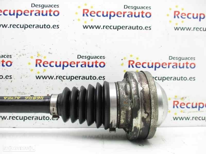 TRANSMISSÃO FRONTAL ESQUERDA SEAT LEON 2006 -1K0407271BJ - 2