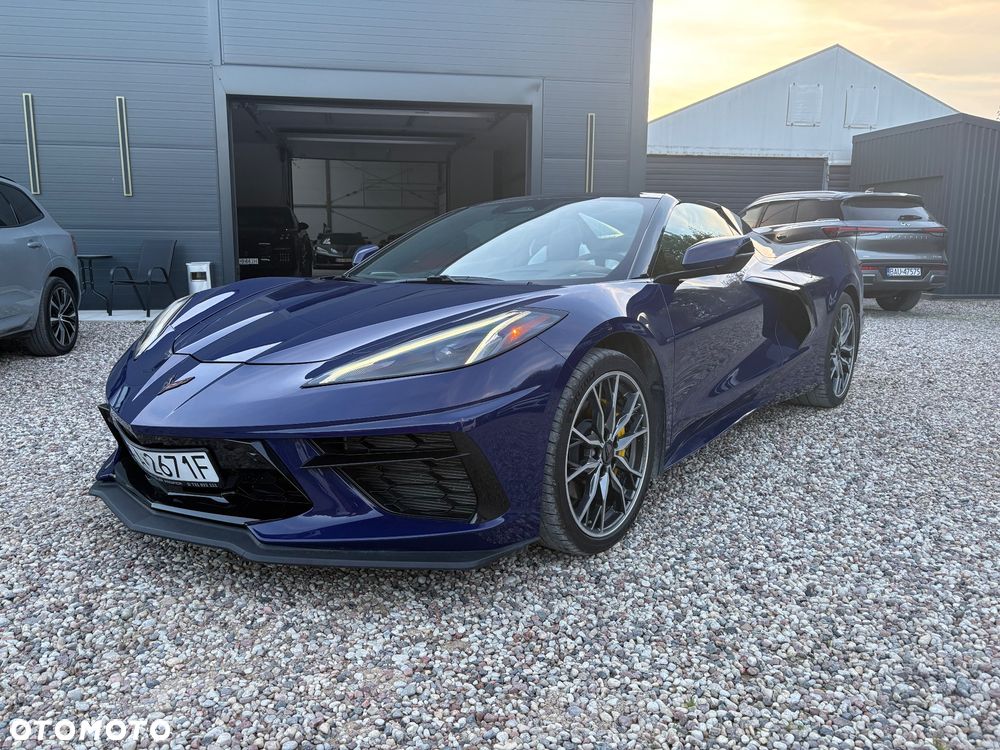Chevrolet Corvette - 9