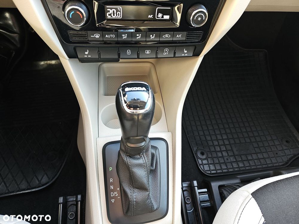 Skoda RAPID - 23